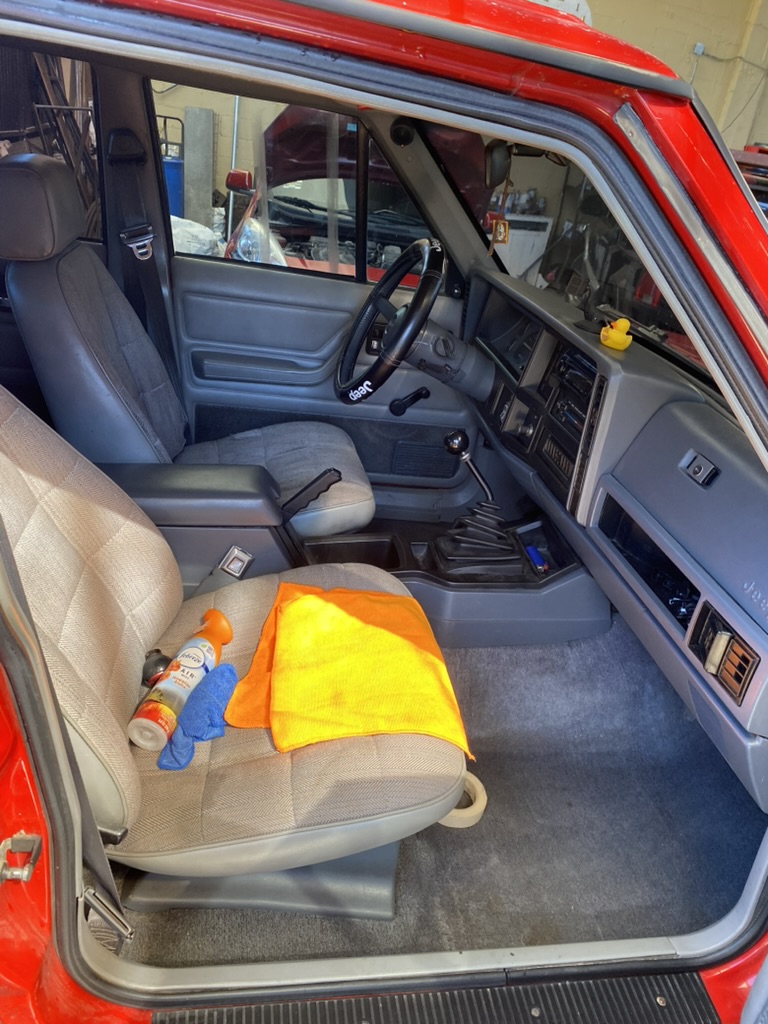 Jeep Cherokee Sport