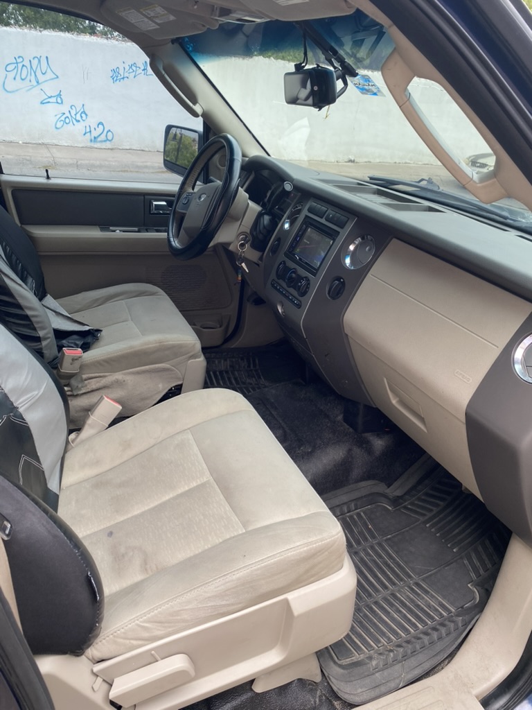 Ford Expedition